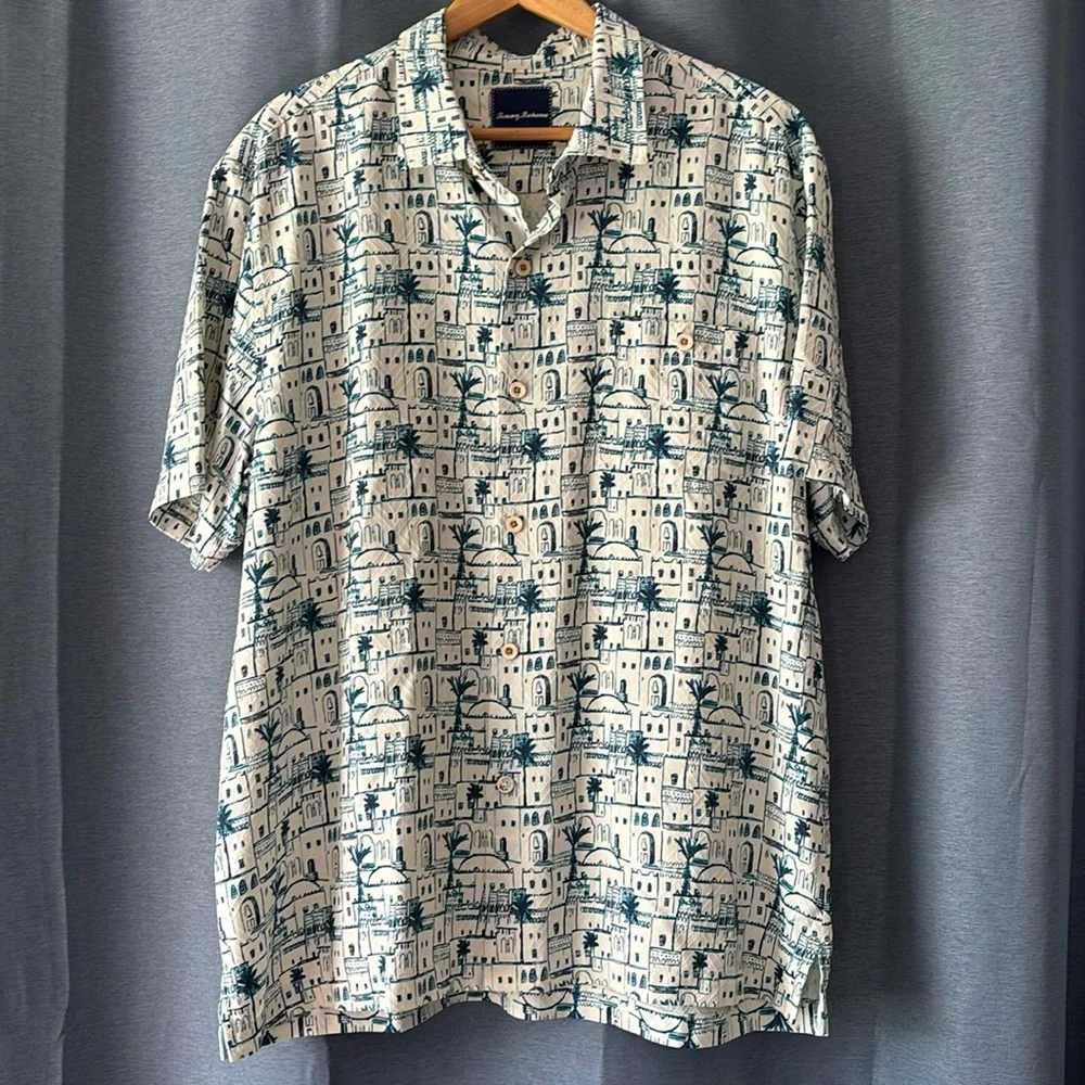 Tommy Bahama Men's 100% Silk Button Up Vacation Shirt XL - Picture 2 of 12